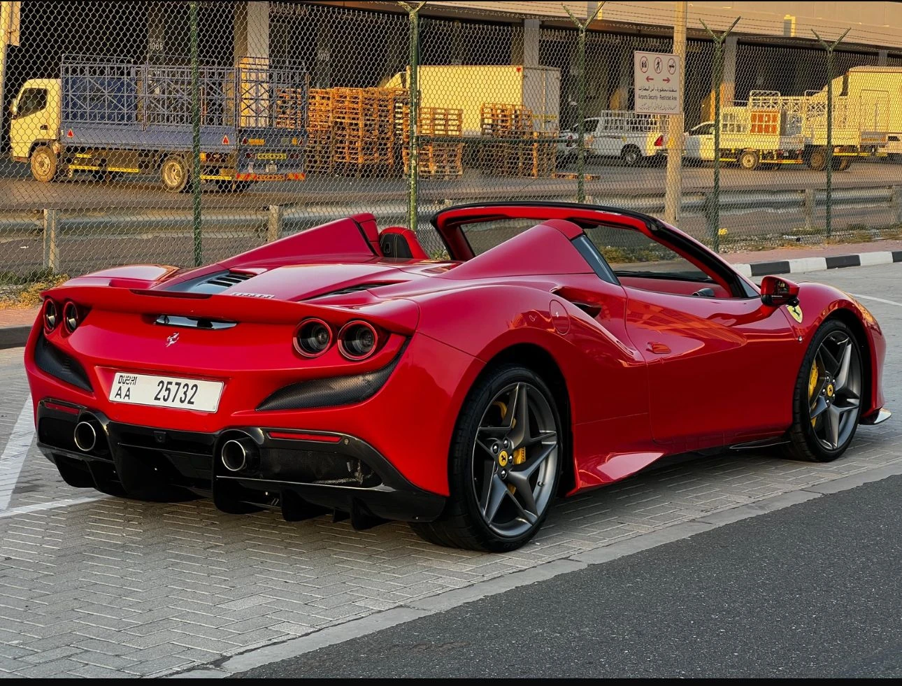 فيراري فيراري إف ٨ سبايدر ٢٠٢٣ - سيارة رياضية thumbnail NaN